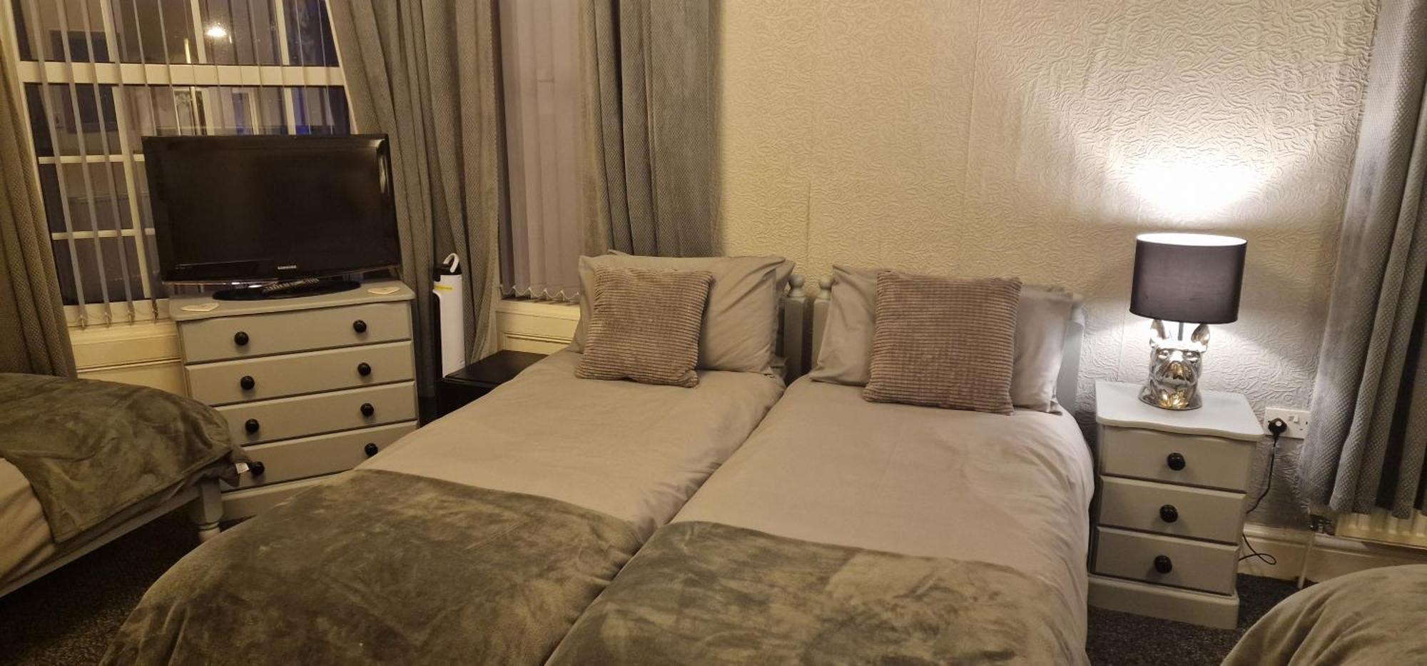 Hawthorn House Guest house 3*