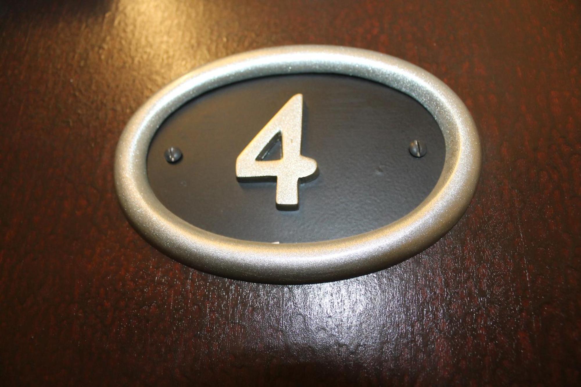 Hawthorn House 3*