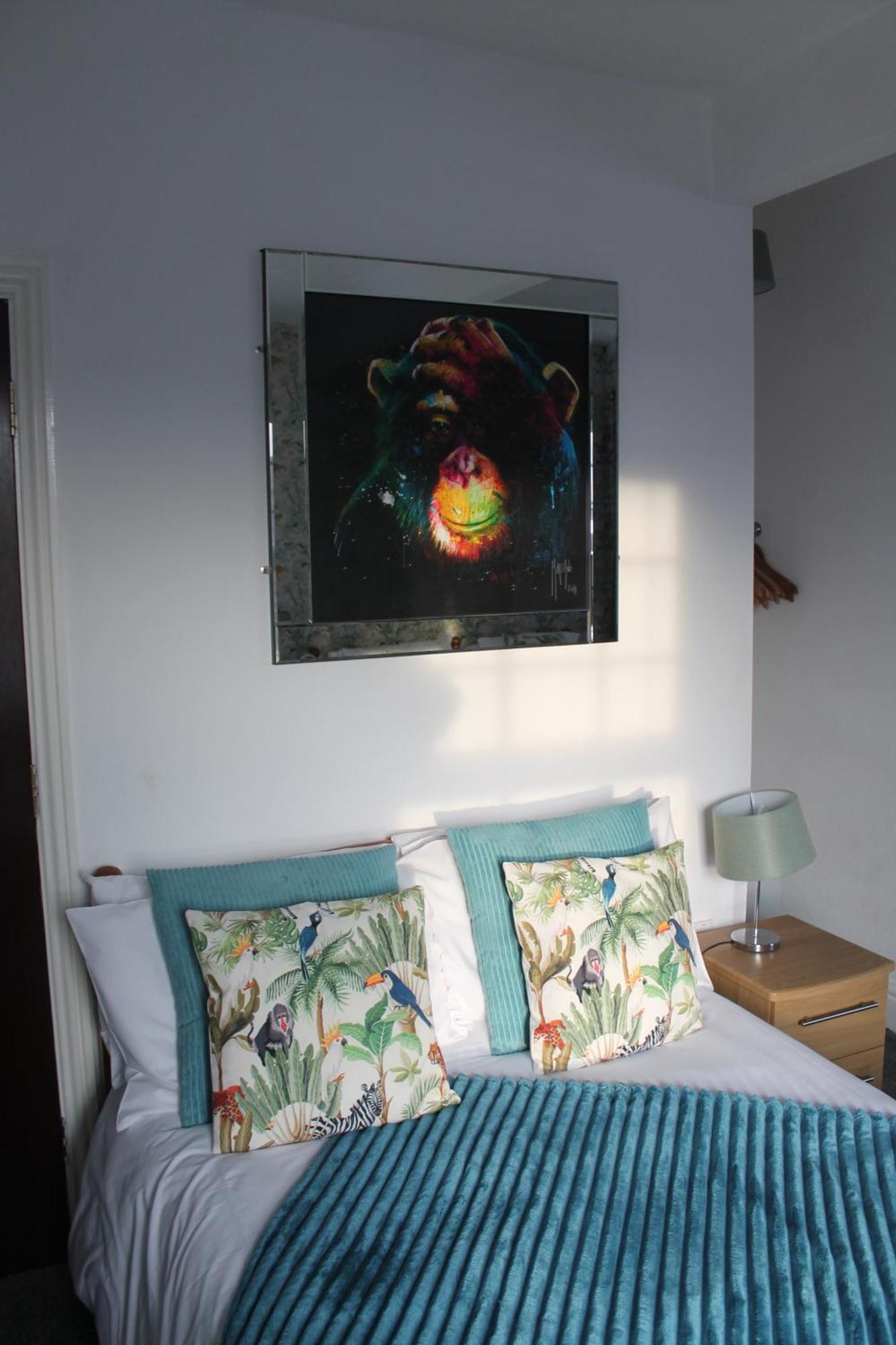 Hawthorn House 3*